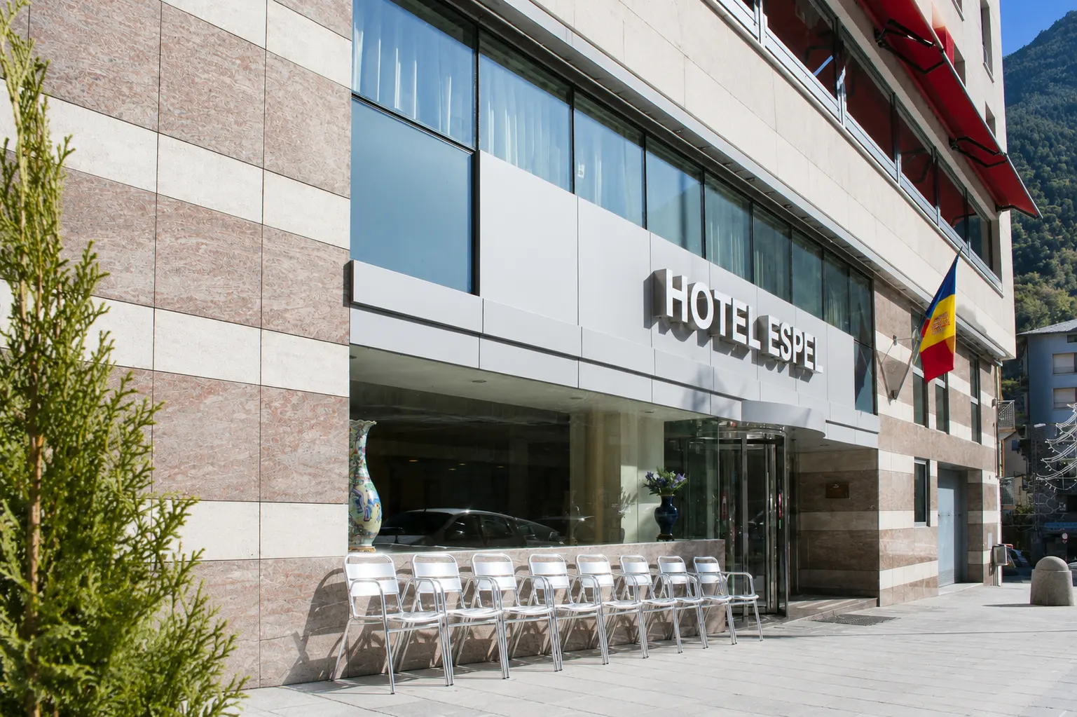 Hotel Espel de día